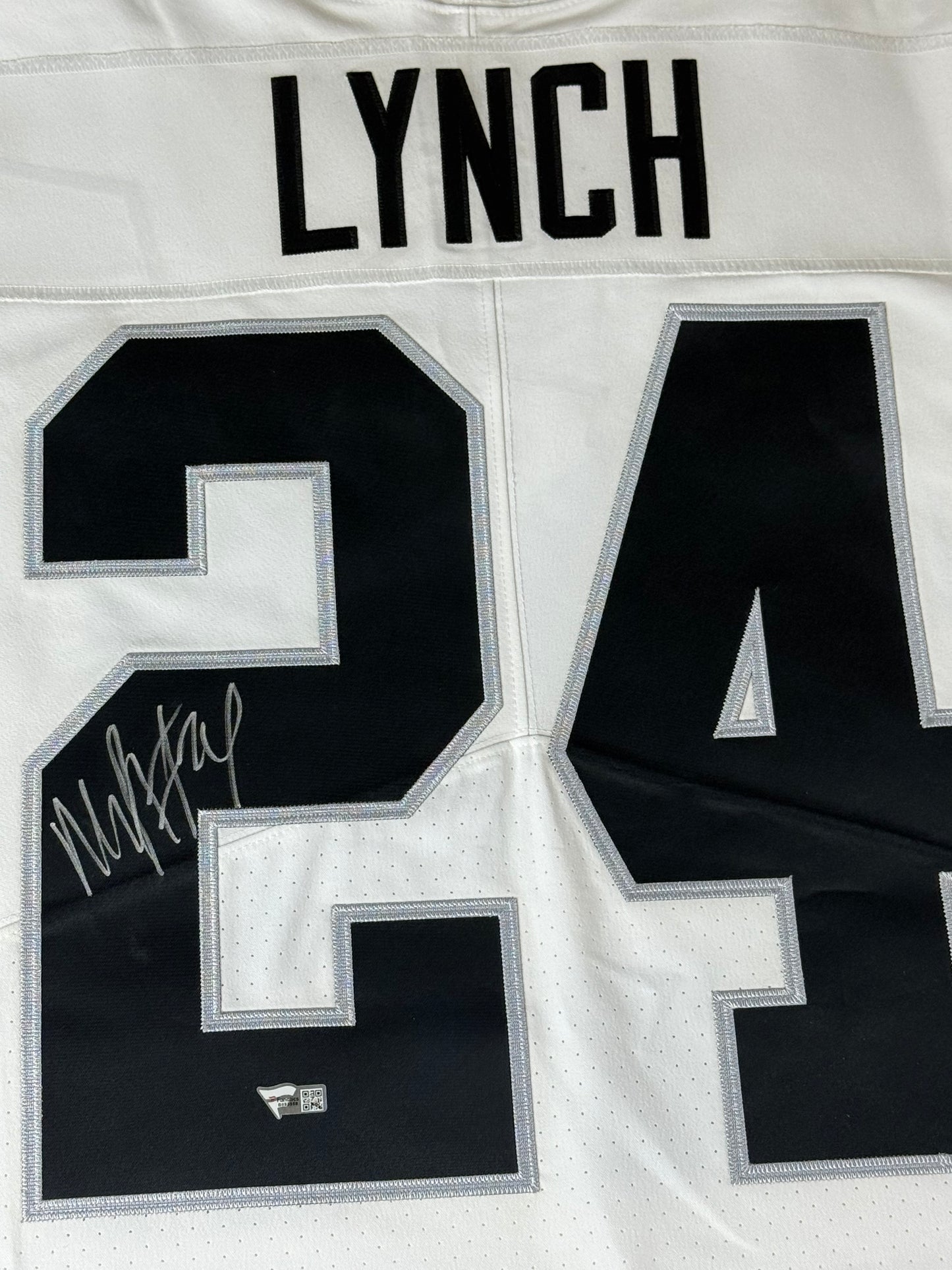 Marshawn Lynch Raiders #24 Autographed Nike Vapor Elite On Field White Jersey Close up
