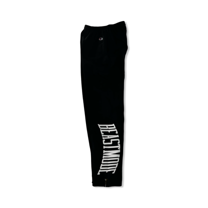 Beastmode Black Men’s Basic Sweatpant - Collegiate Applique