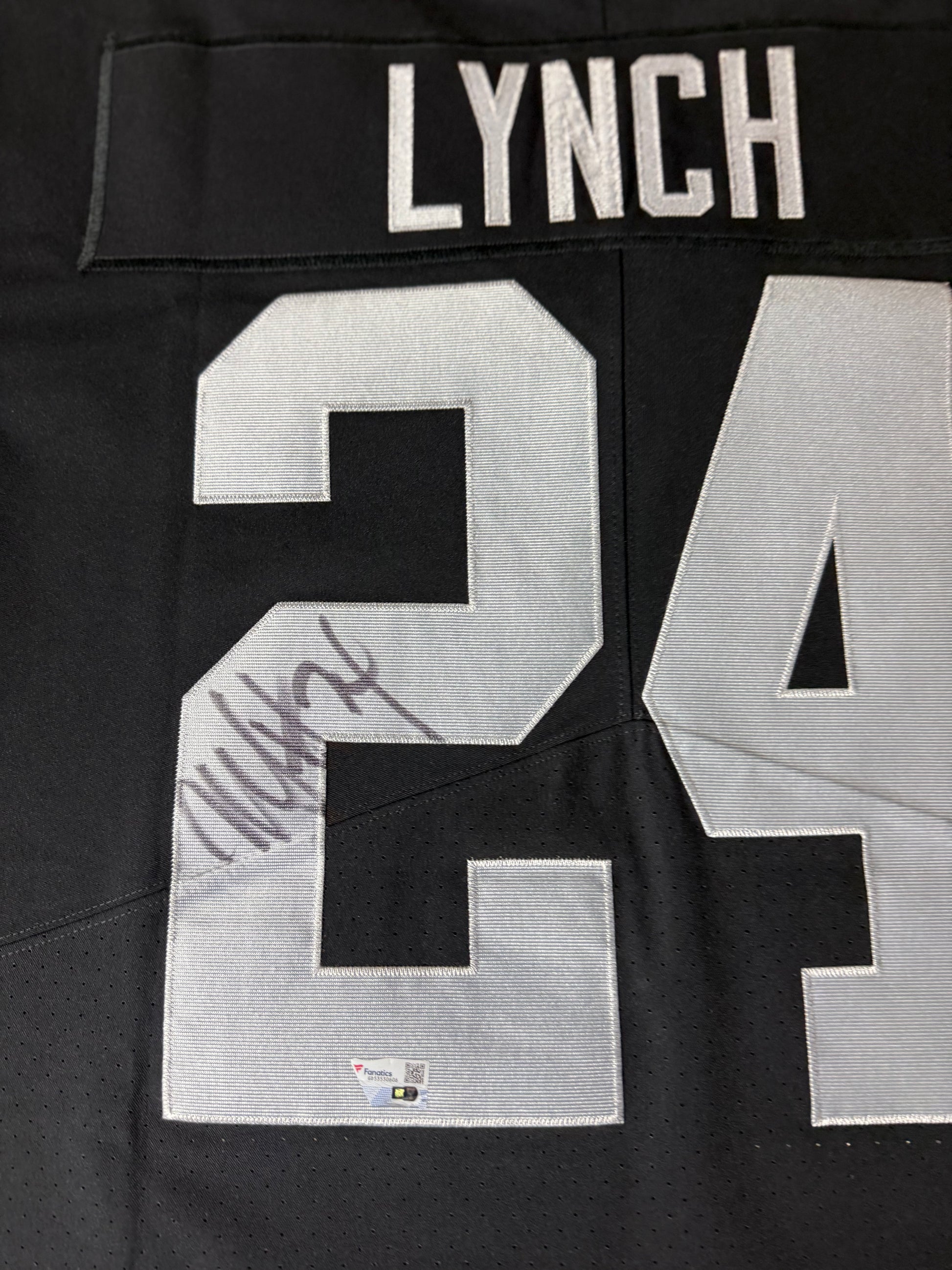 Marshawn Lynch Raiders #24 Autographed Nike Vapor Elite On Field Jersey Close-up