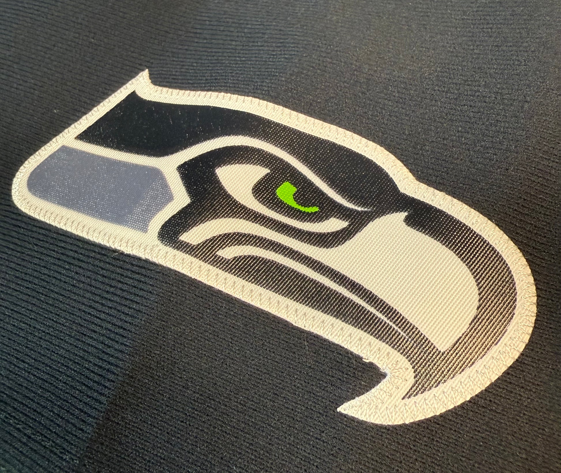 Mitchell & Ness Marshawn Lynch Seattle Seahawks 2010 Legacy Player Jersey (Autographed) Detail